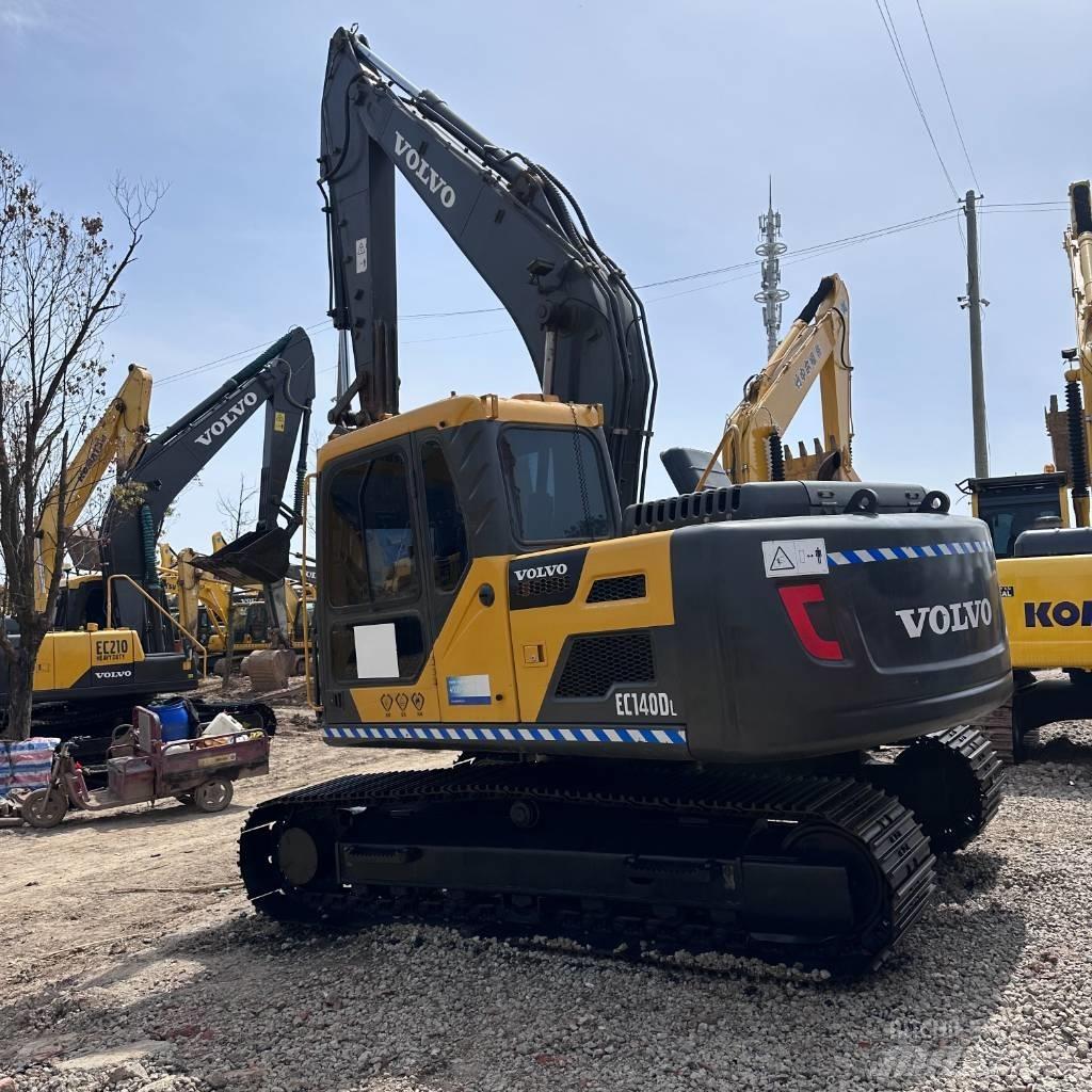 Volvo EC 140 DL Beltegraver