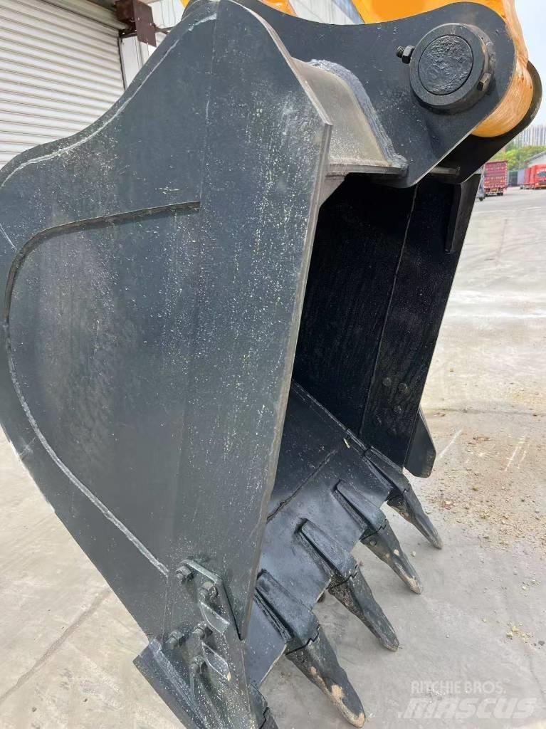 Hyundai R305LC-9T Beltegraver