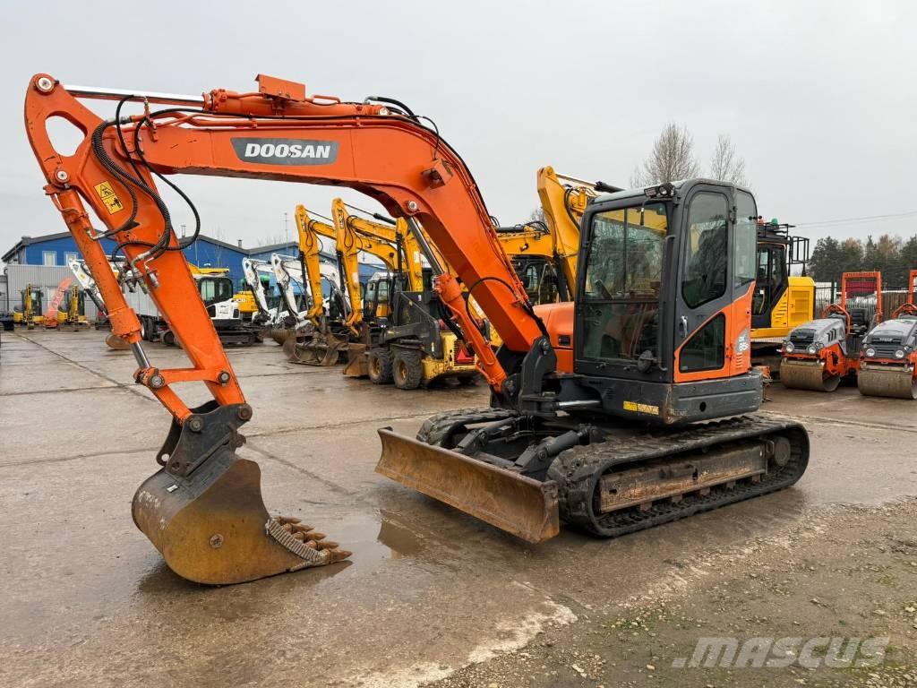 Doosan DX 85 R Midigravere 7 - 12t