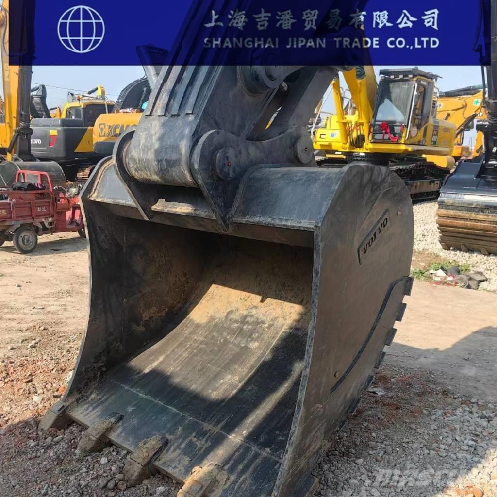 Volvo EC 360 Beltegraver