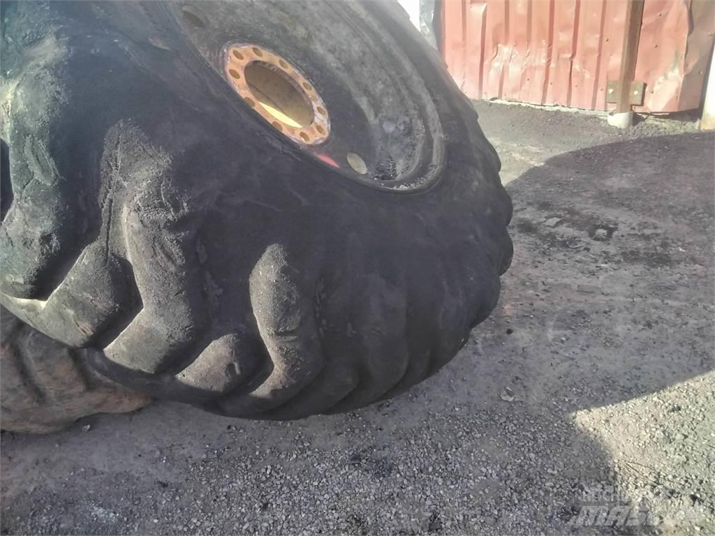 Nokian Els 17,5x25 Dekk, hjul og felger
