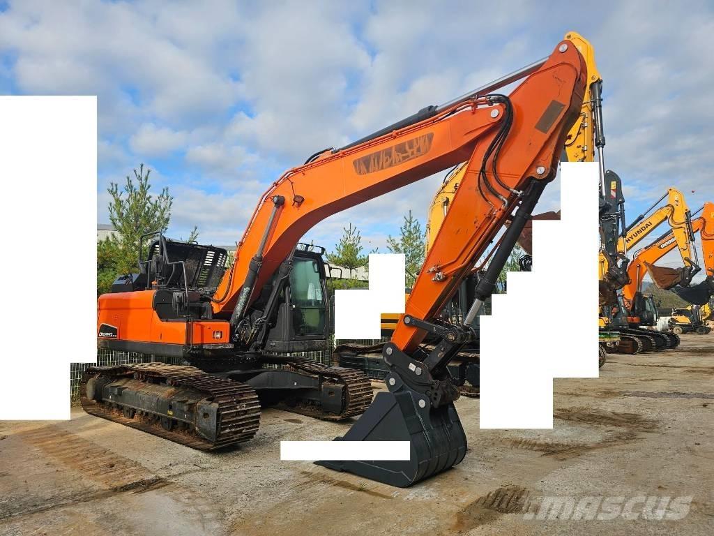 Doosan DX 220LC-5 Midigravere 7 - 12t