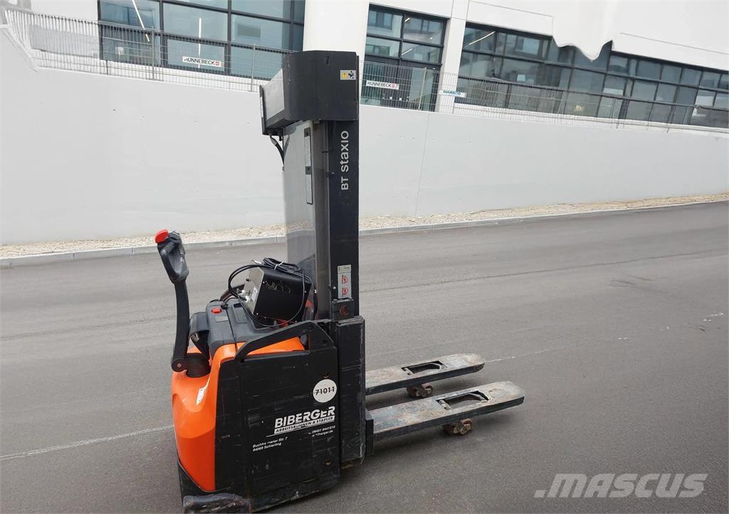 Toyota SWE160L Andre personløftere og plattformer