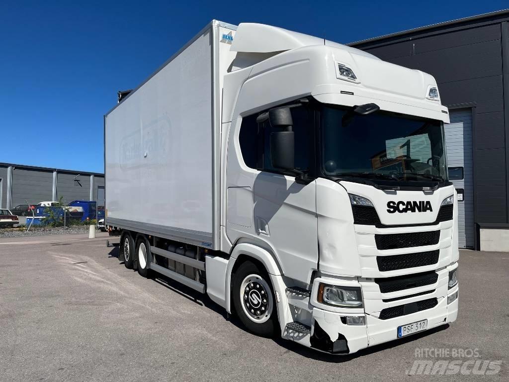 Scania R500B6X2*4NB Skapbiler