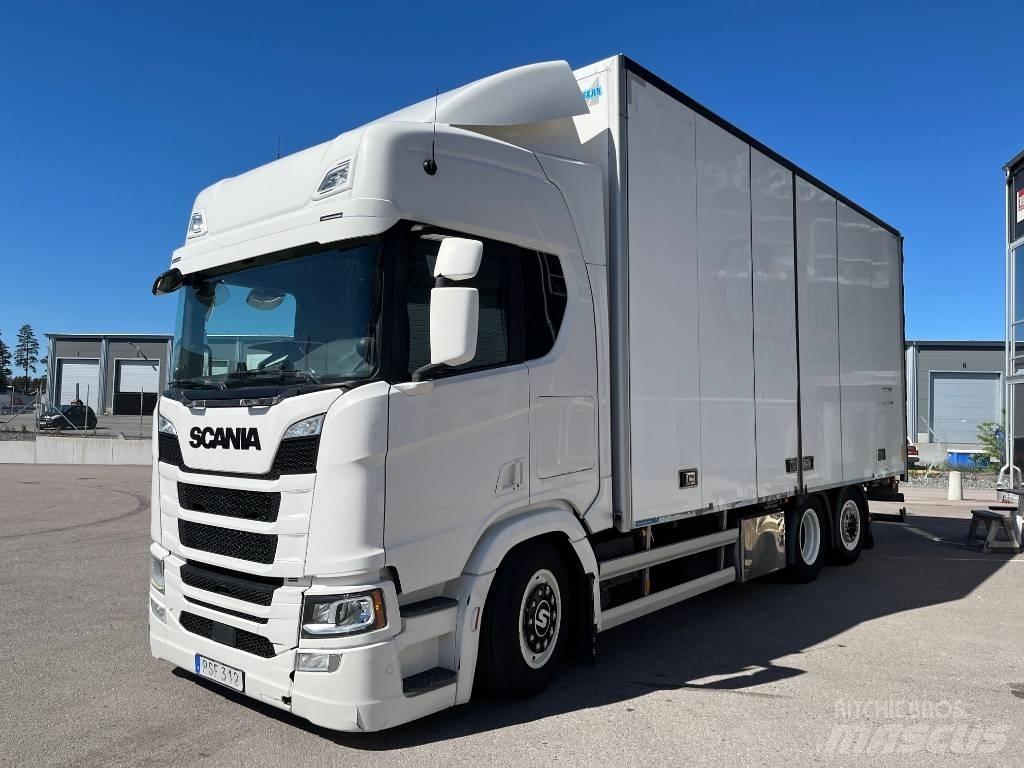 Scania R500B6X2*4NB Skapbiler