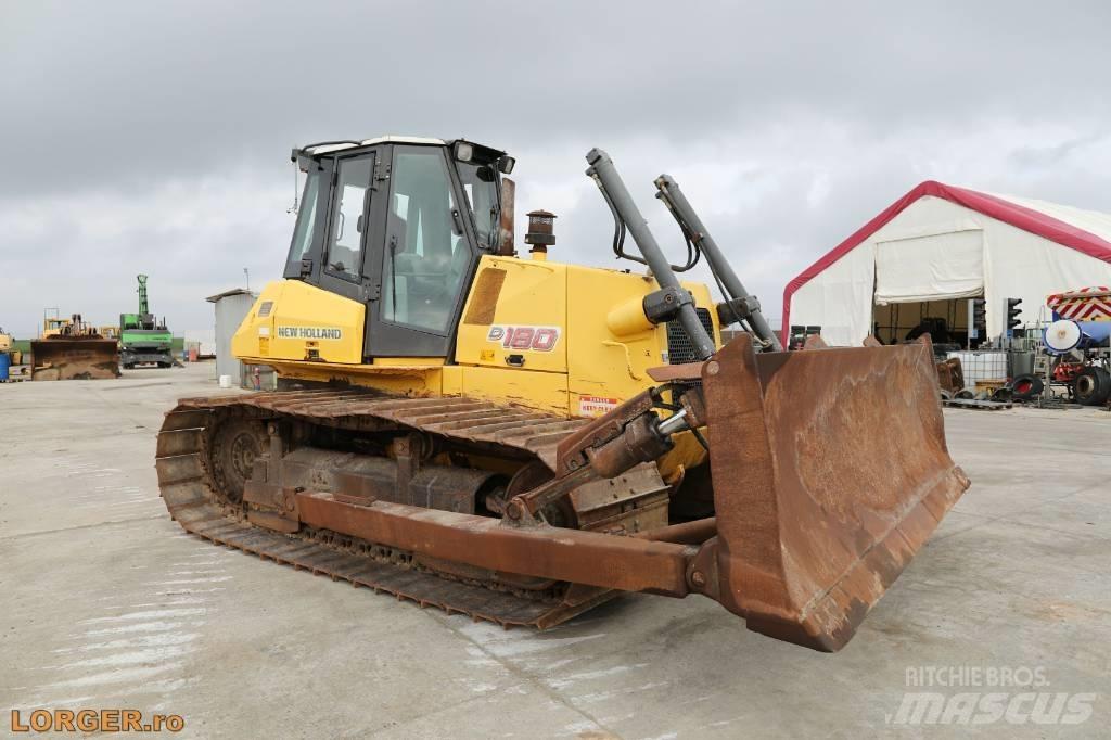 New Holland D 180 Dozere Beltegående