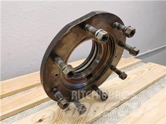 JLG 307 wheel hub Dekk, hjul og felger