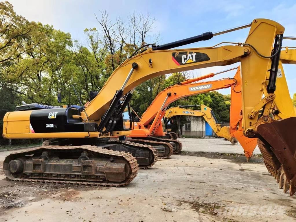 CAT 349 D2 Beltegraver