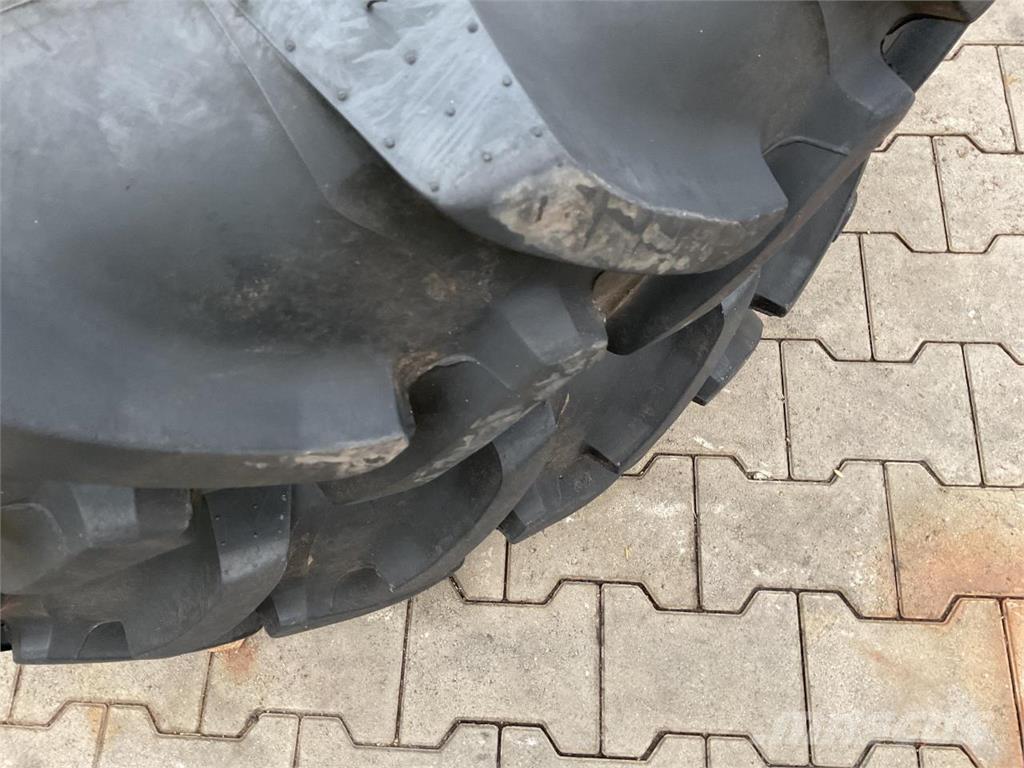 Alliance 270/95R36 Dekk, hjul og felger