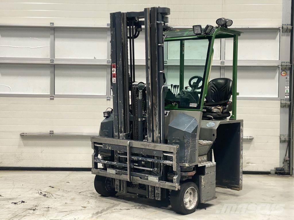 Combilift CBE2500 Sidelaster