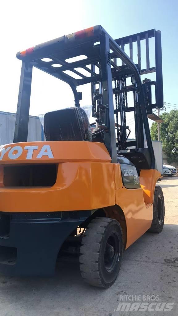Toyota FD 50 Diesel Trucker