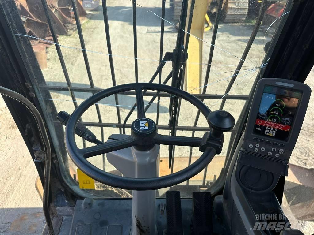 CAT M 318 D MH Gravemaskiner for avfallshåndtering