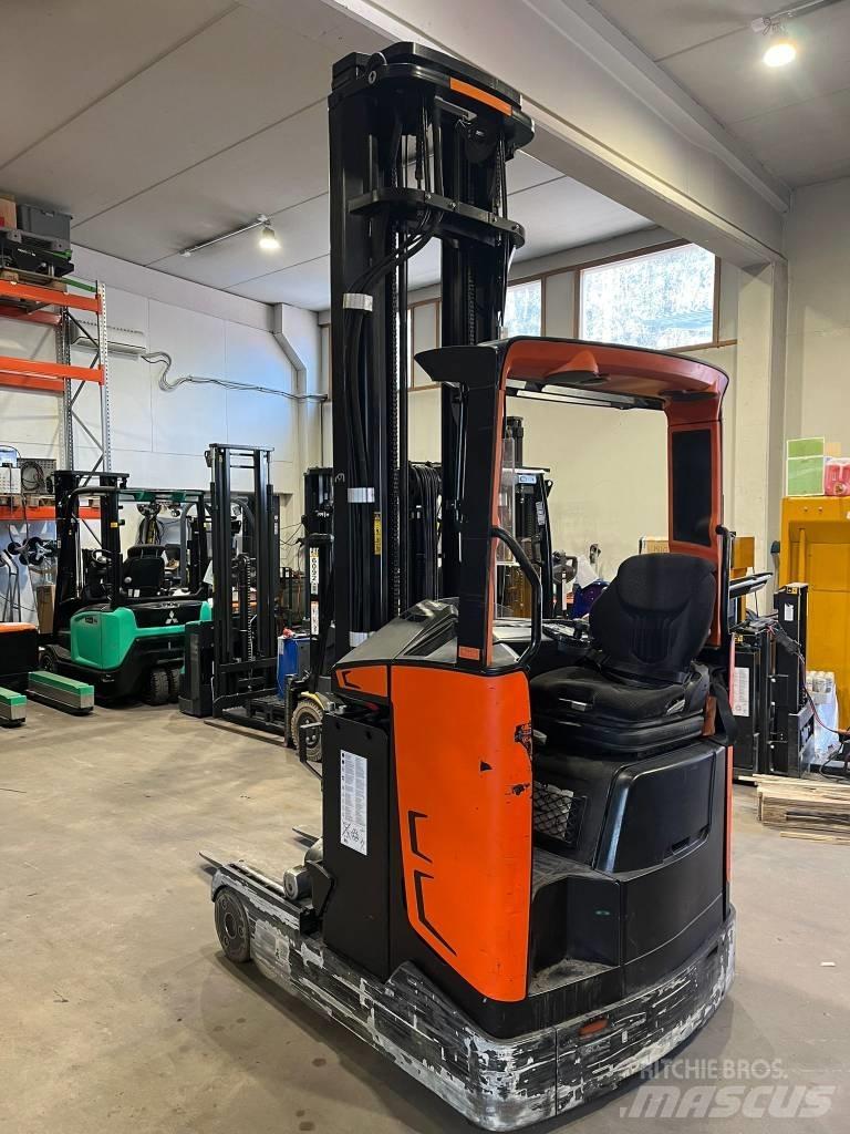 Rocla HX 14 F Skyvemasttruck