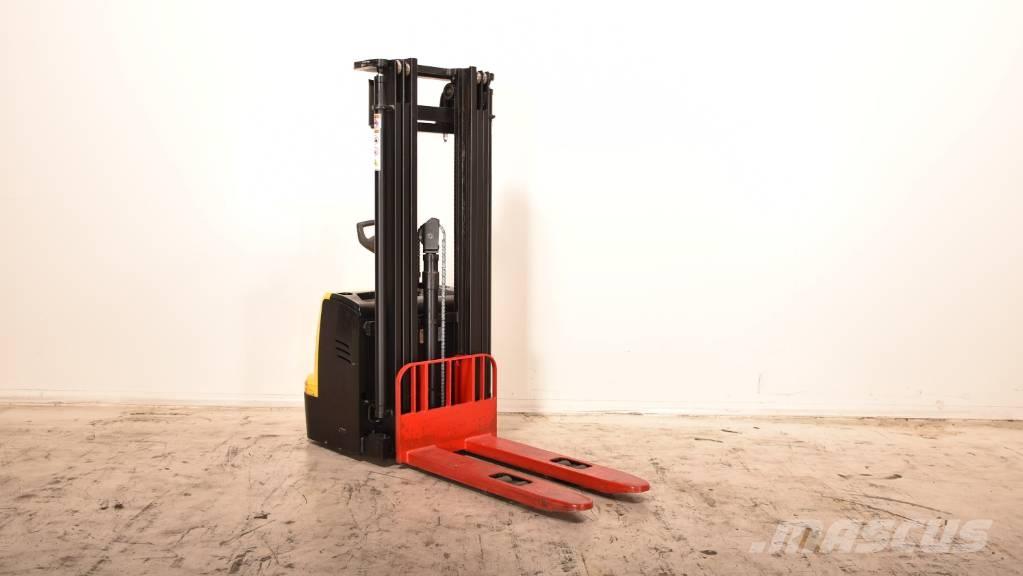 Hyster S1.5UT-24 Ledestablere