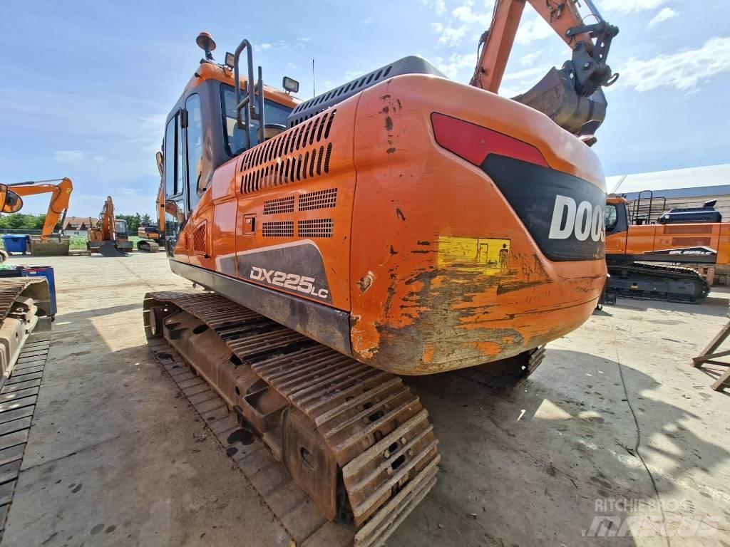 Doosan DX 225 LC-5 Beltegraver