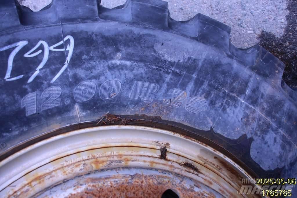 Michelin XMINED2 Dekk, hjul og felger