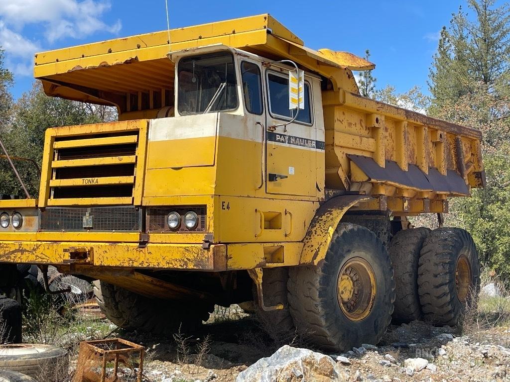 International 330 Rammestyrte Dumpere