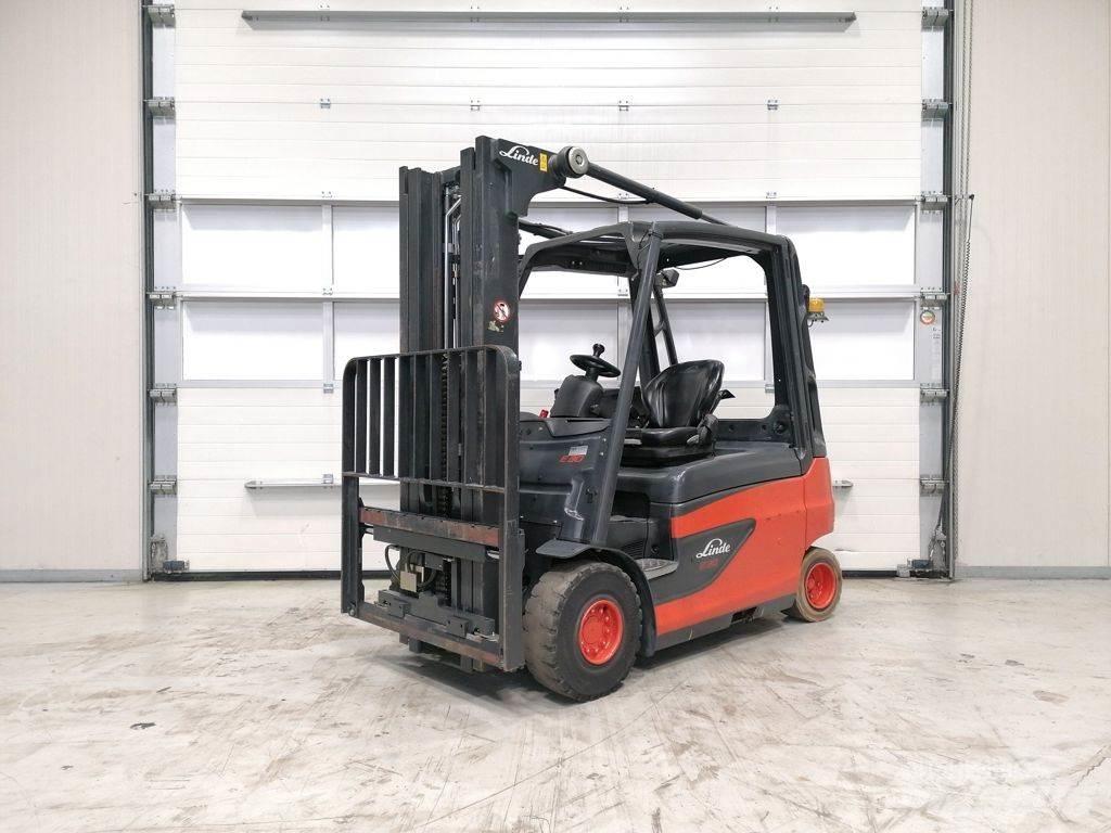 Linde E30L-01 Elektriske trucker