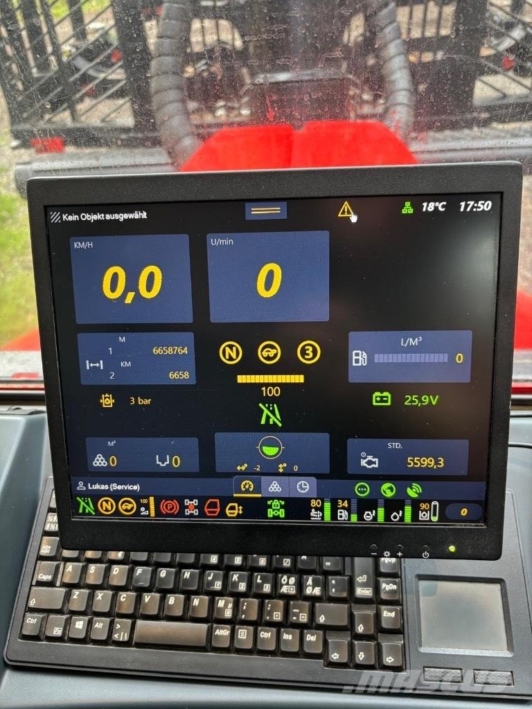 Komatsu 875 Lassbærere