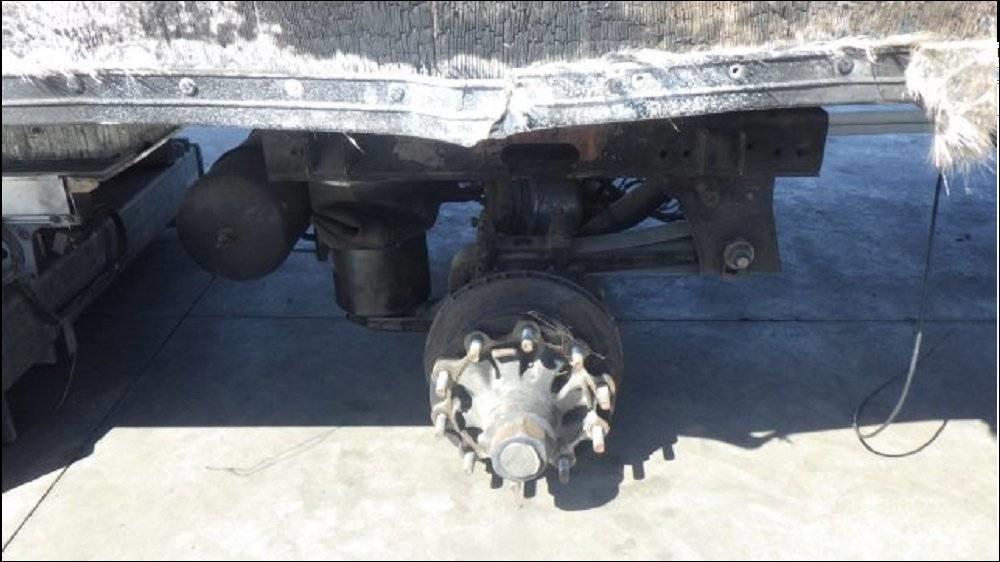 Fruehauf FKSRS4 Lettisolert skaptrailer