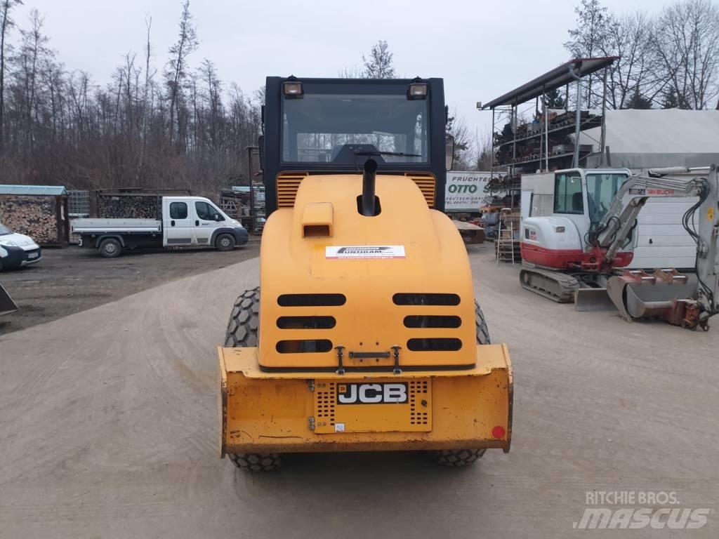 JCB VM 75 D Valsetog