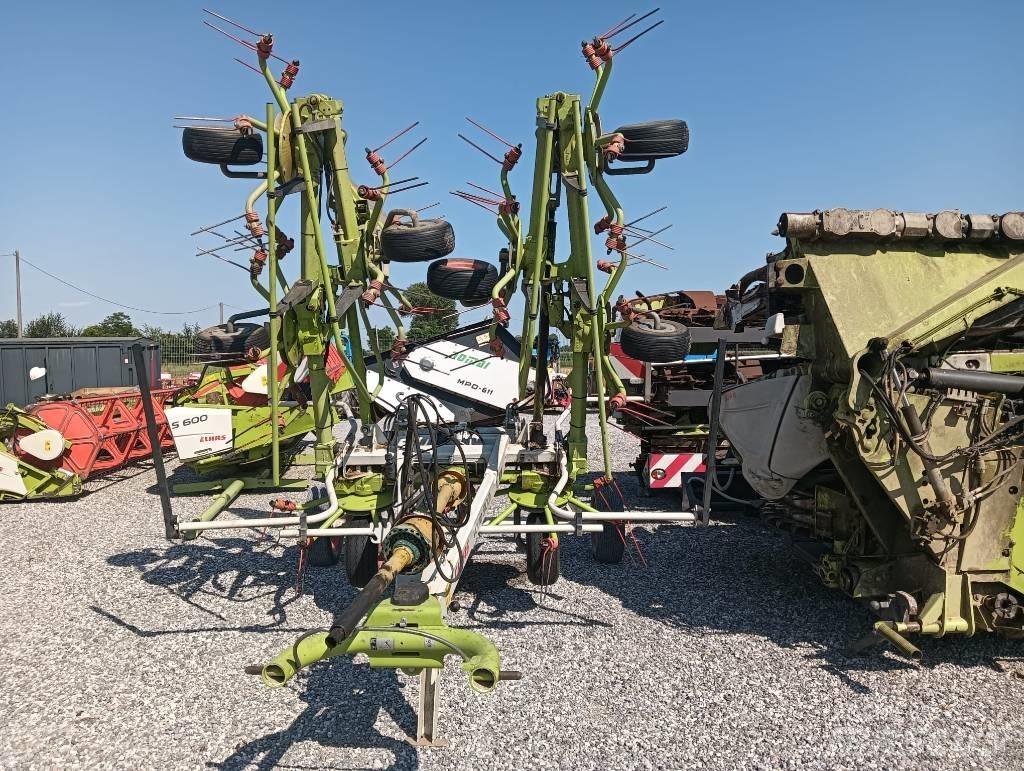 CLAAS Volto 900 T Raker og høyvendere
