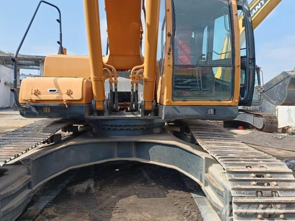 Hyundai 305-9 Beltegraver