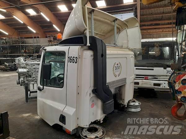 DAF CF75 DAYCAB Førerhus og Interiør