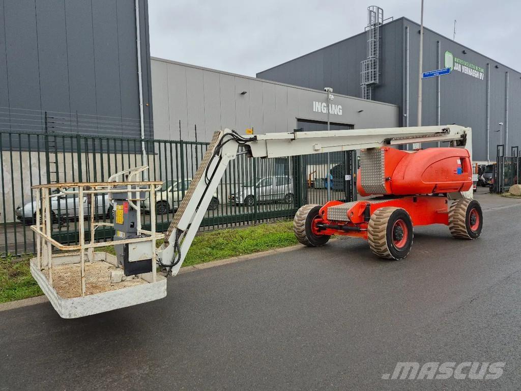 JLG 800aj Teleskop bomlifter