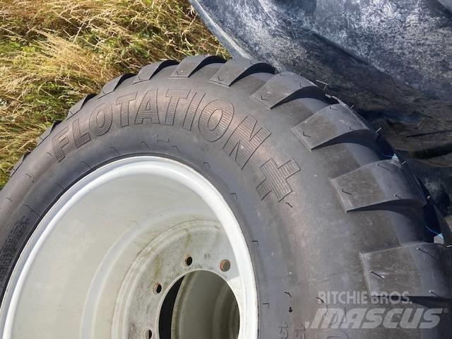 Vredestein 500/55R20 Dekk, hjul og felger