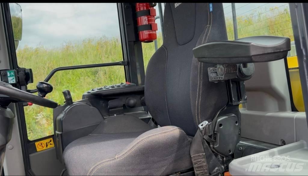 Komatsu WA470-8 Hjullastere