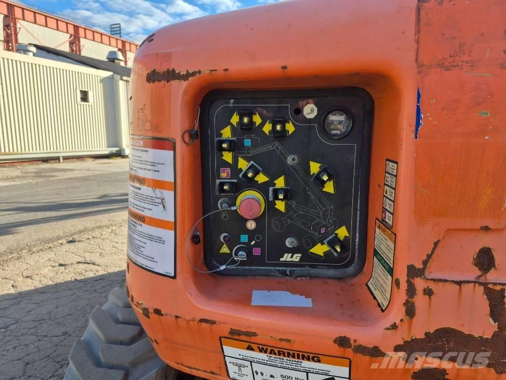 JLG M 600 JP Leddede bomlifter
