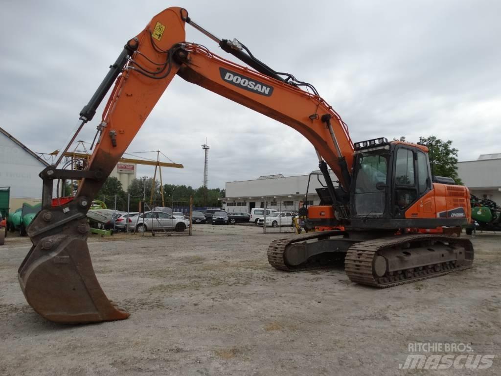 Doosan DX 225 LC-5 Beltegraver
