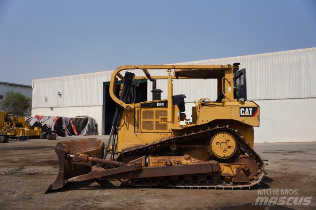 CAT D 6 R Dozere Beltegående