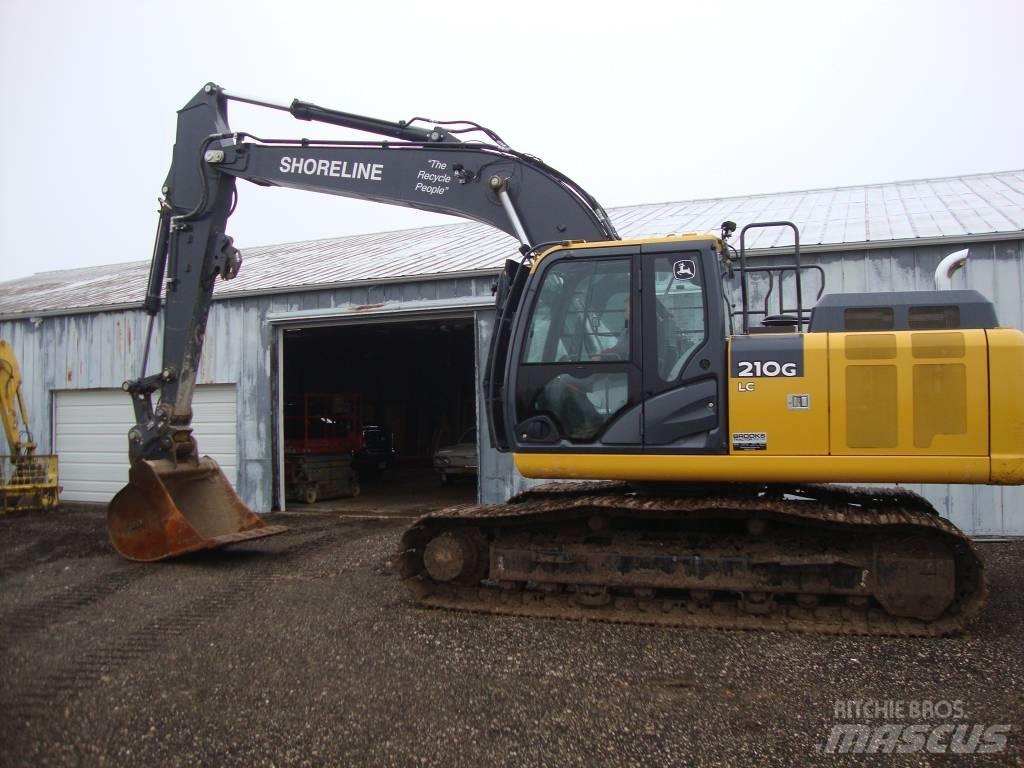 DEERE 210G LC Beltegraver