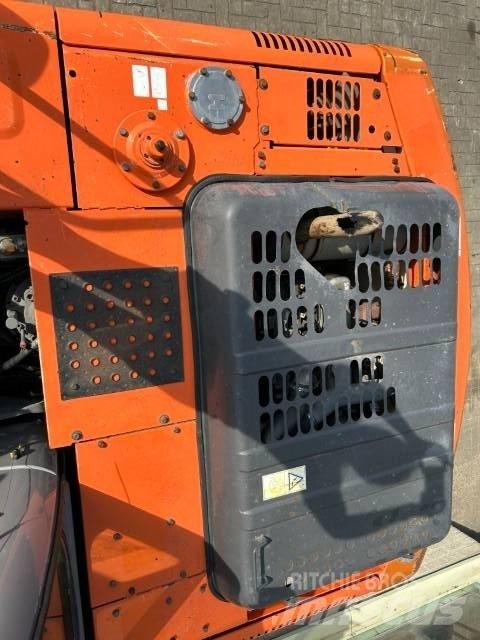 Hitachi ZX 160 W Hjulgravere