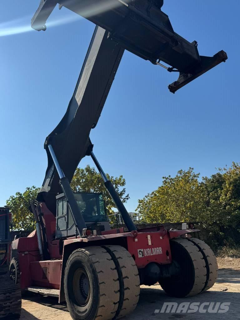 Kalma DRT450 Reachstackere