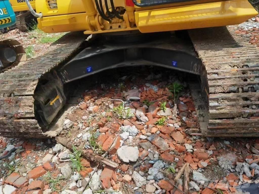 Komatsu PC 130 LC-7 Beltegraver