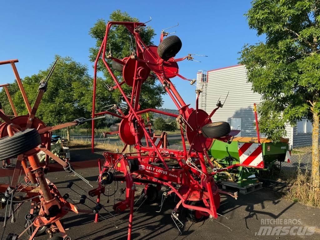 Lely LOTUS 770 Raker og høyvendere