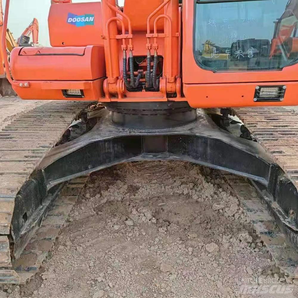 Doosan 225 Beltegraver