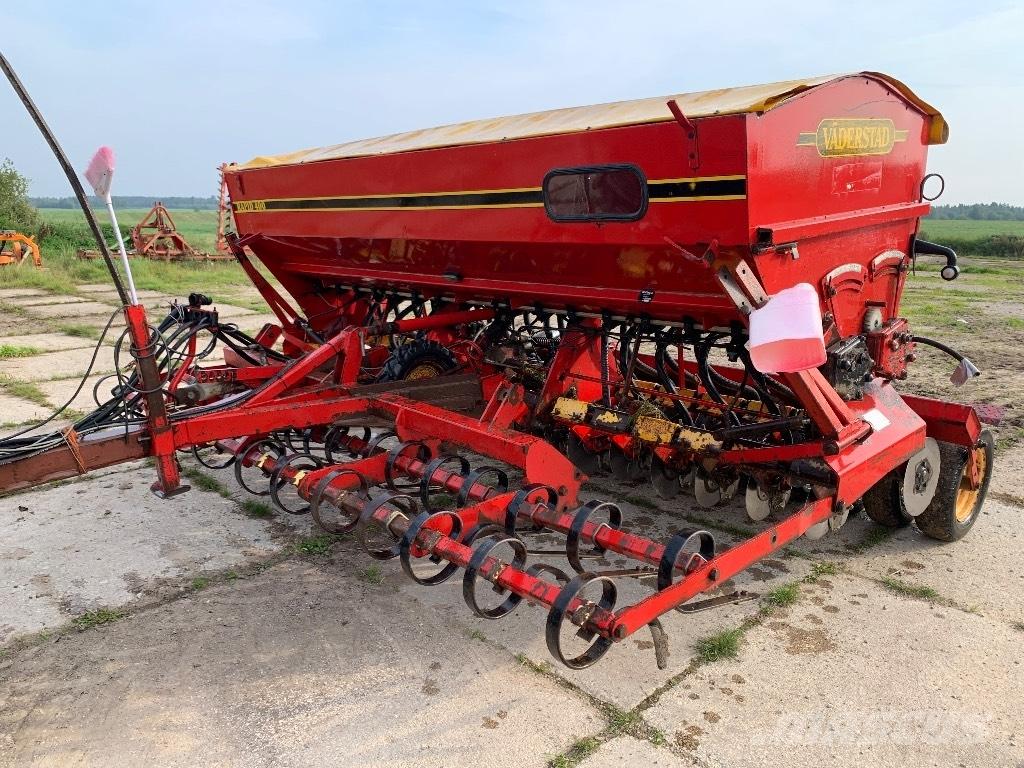 Väderstad Rapid400F Såmaskiner