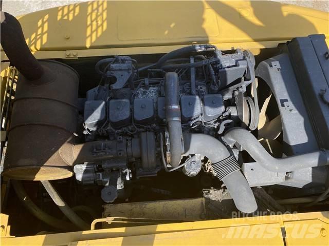 Komatsu PC200-6 Beltegraver