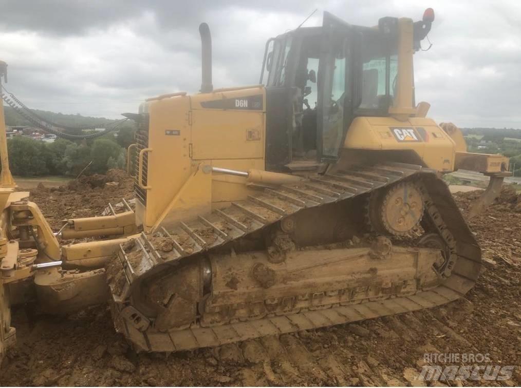 CAT D 6 N LGP Dozere Beltegående