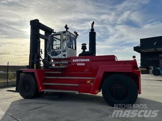 Svetruck 32-120-47 Diesel Trucker