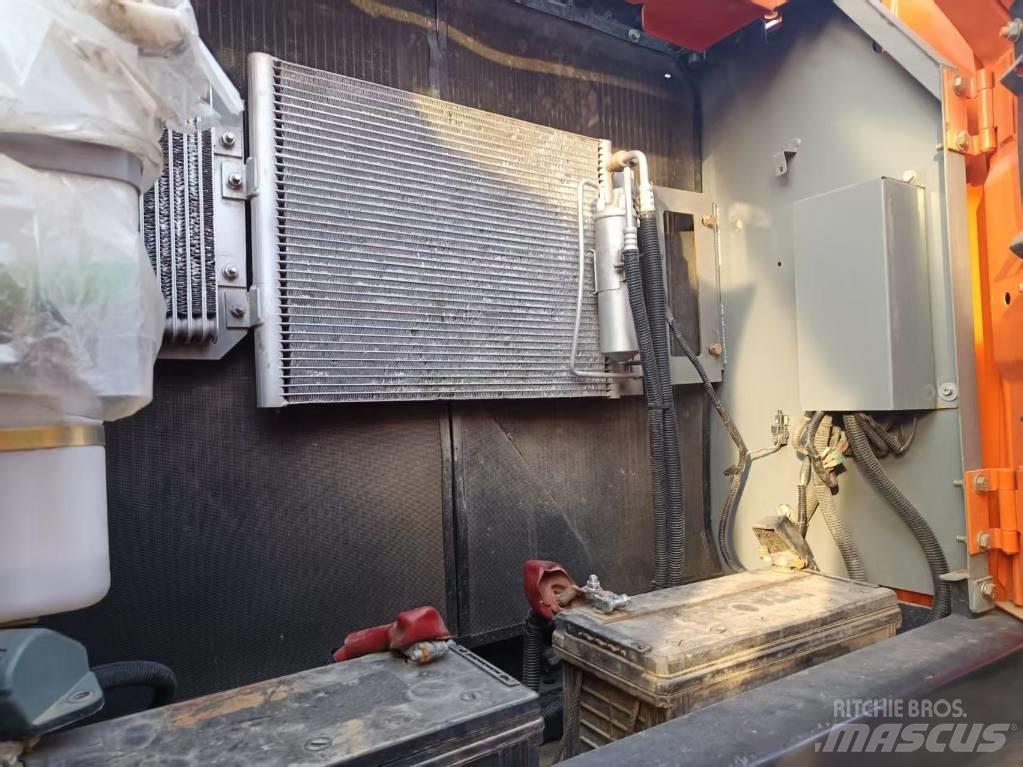 Hitachi ZX210 Beltegraver