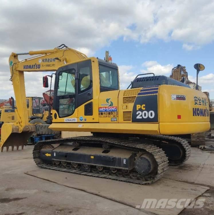 Komatsu PC 200-8 Beltegraver