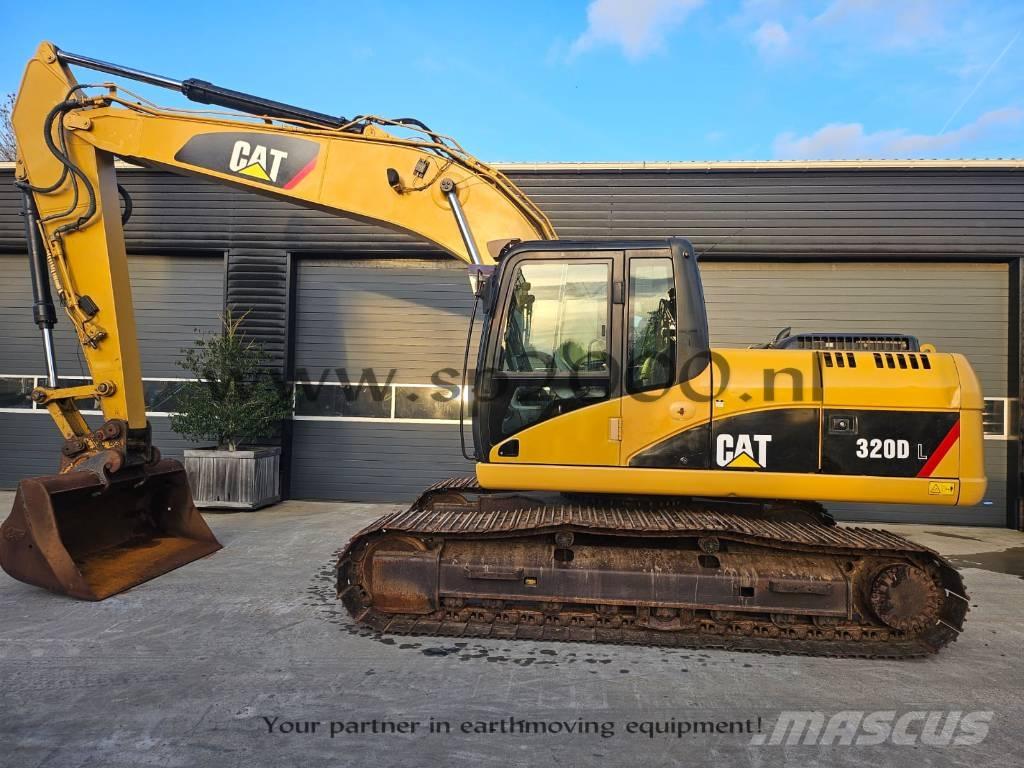 CAT 320 D L Beltegraver
