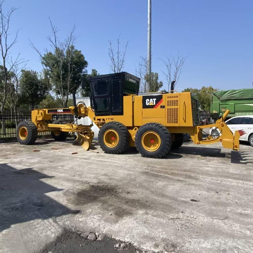 CAT 140 K Veihøvler