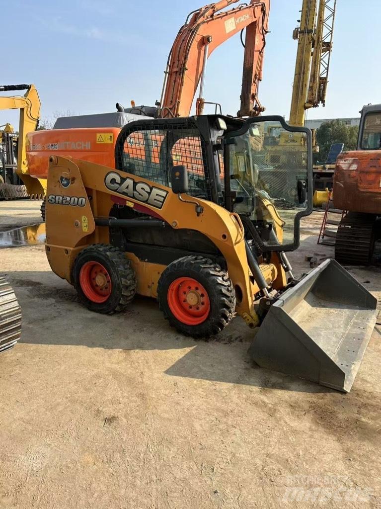 CASE SR 200 Kompaktlastere
