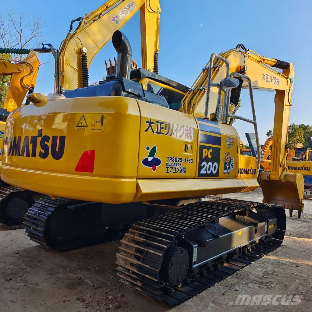 Komatsu PC 200-8 Beltegraver